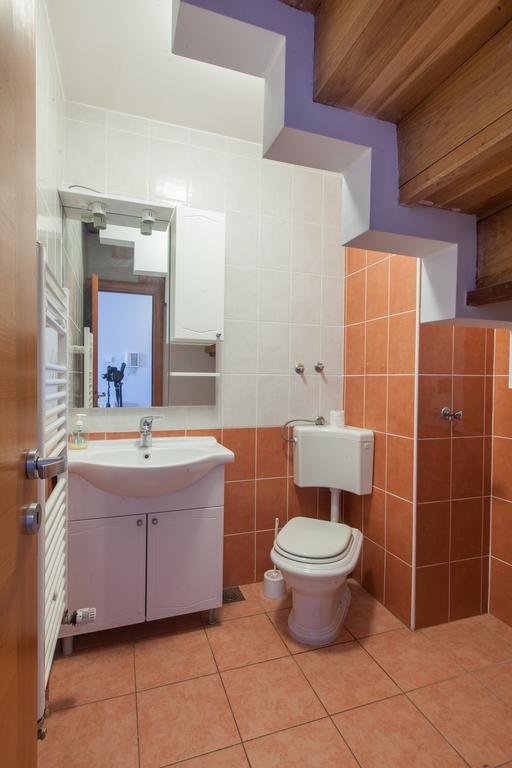 Apartments Tino Makarska Ruang foto